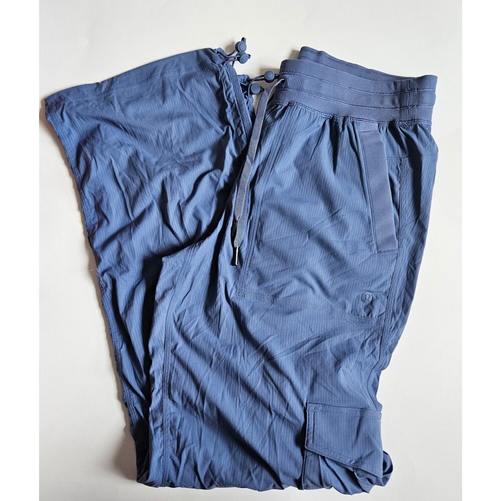 Lululemon Dance Studio Relaxed-Fit MR Cargo Pant small petite NWT